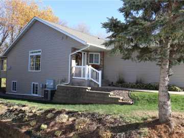 3725 Gables Court, Eau Claire