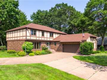 614 Westwood Drive , Chippewa Falls