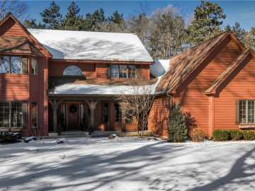 3830 Timber Creek Court, Eau Claire