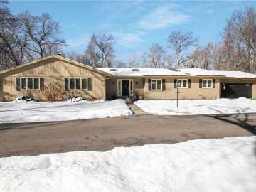 E2510 Kirk Drive, Eau Claire