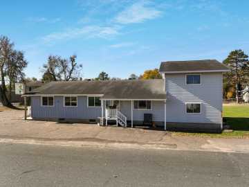 26314 276th Street , Holcombe