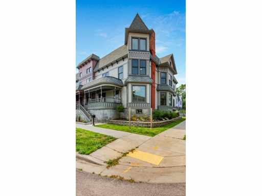 302 West Grand Avenue, Eau Claire