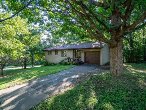 2608 Crestwood Road, Eau Claire