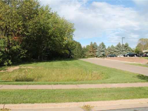 Lot 2 Oakwood Hills Parkway, Eau Claire