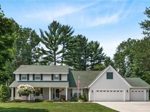 3384 Evergreen Lane, Eau Claire